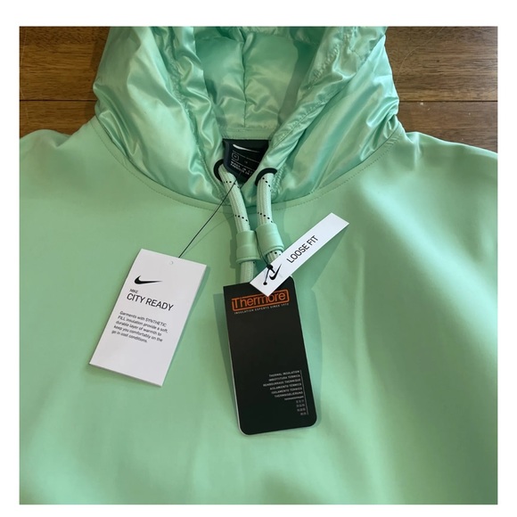 Nike Womens City Ready Pullover Hoodie CJ4020 386 Medium Green New With Tags - Picture 5 of 9
